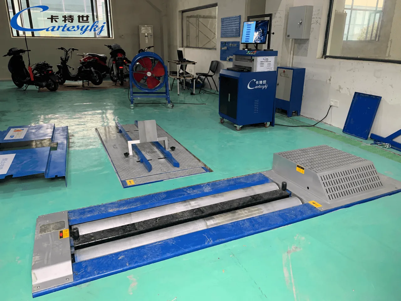 Electric Motorcycle Testing Solutions: Motorcycle Inspection Equipment for Two- and Three-Wheeled Models project image 4